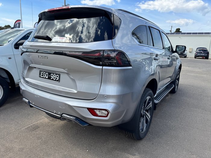 2025 ISUZU MU-X LS-T