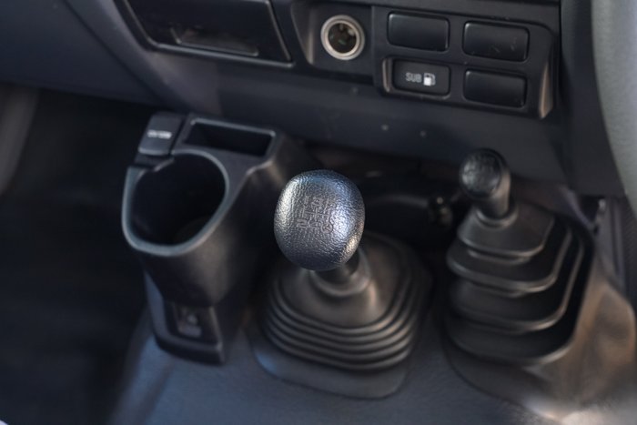 2016 Toyota Landcruiser Workmate Troopcarrier