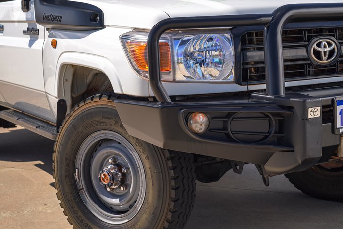 2016 Toyota Landcruiser Workmate Troopcarrier