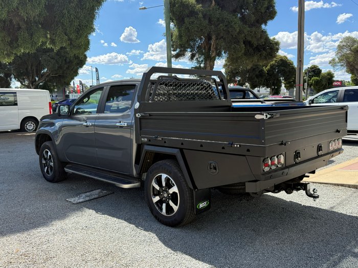 2025 VOLKSWAGEN AMAROK
