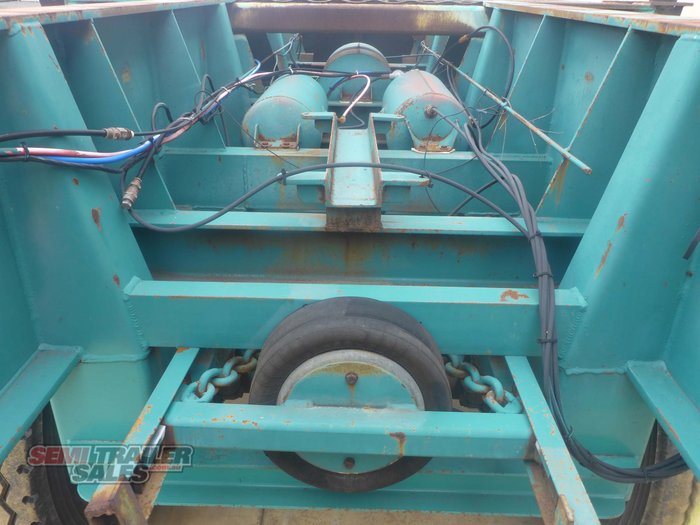 Freighter Tri Axle Tipping Skel