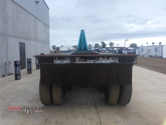 Freighter Tri Axle Tipping Skel