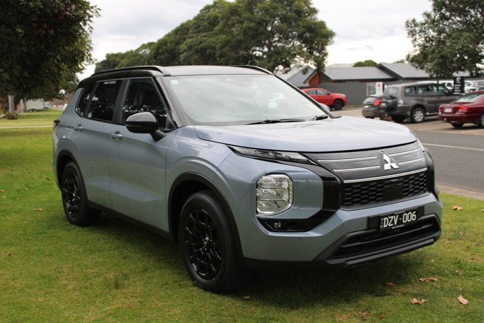 2026 Mitsubishi Outlander LS