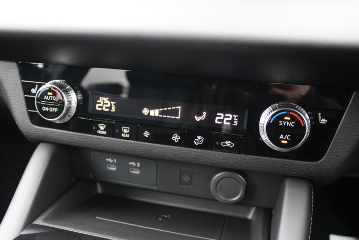 2026 Mitsubishi Outlander LS