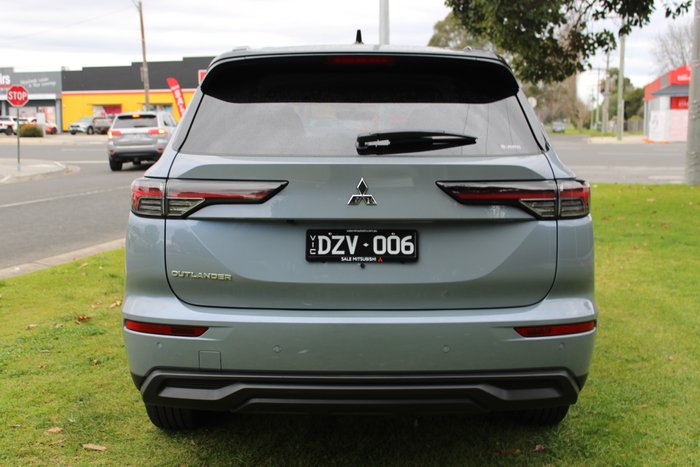 2026 Mitsubishi Outlander LS