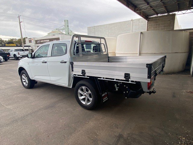 2024 ISUZU D-MAX SX