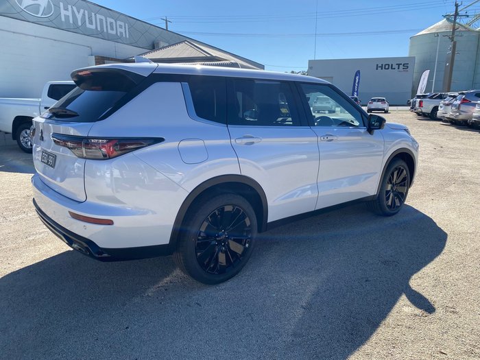 2026 MITSUBISHI Outlander LS BLACK EDN