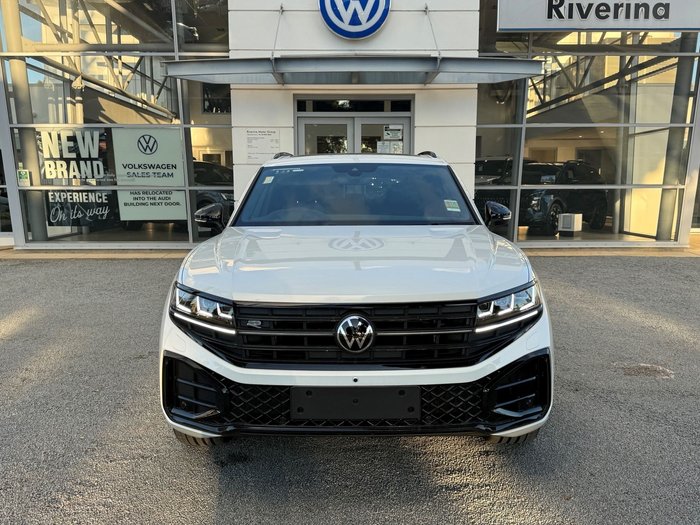 2026 VOLKSWAGEN TOUAREG