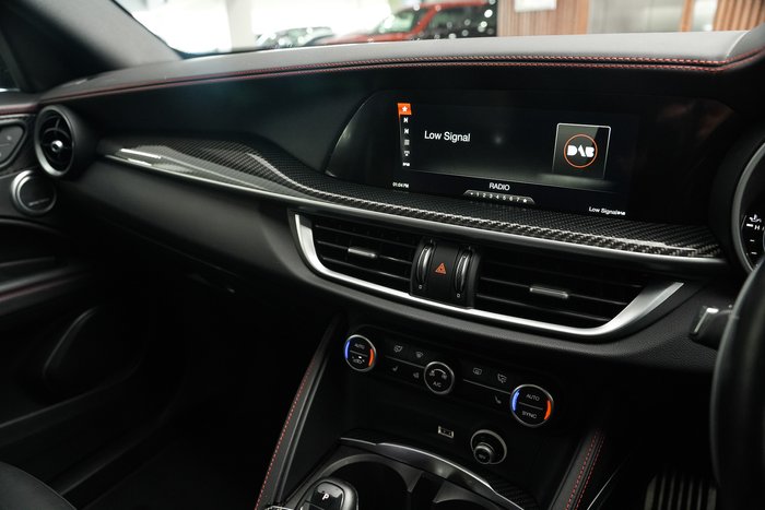 2021 Alfa Romeo Stelvio Quadrifoglio