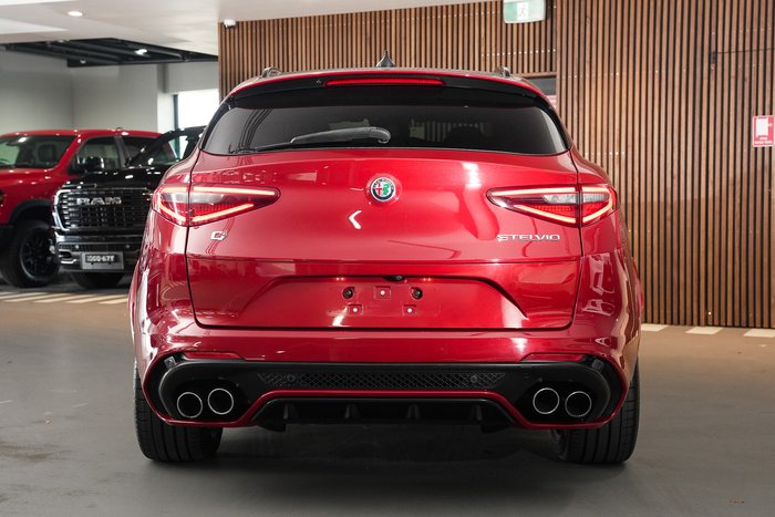 2021 Alfa Romeo Stelvio Quadrifoglio