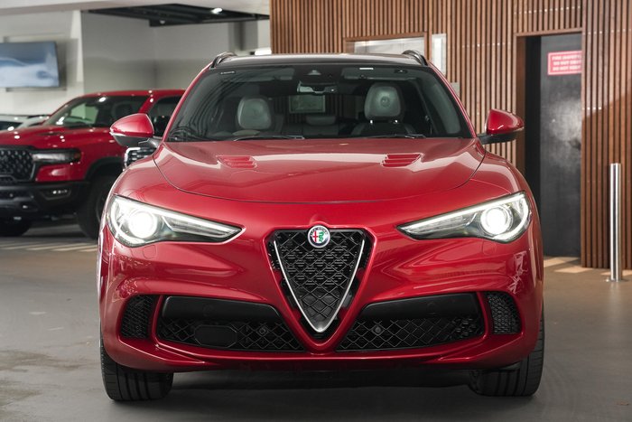 2021 Alfa Romeo Stelvio Quadrifoglio