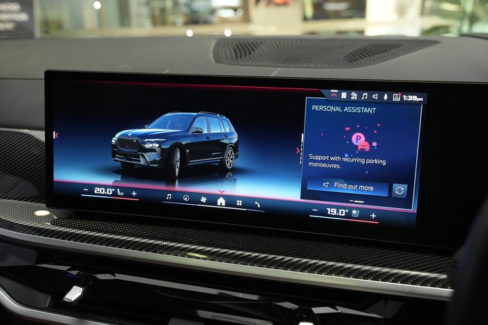 2024 BMW X7 M60i