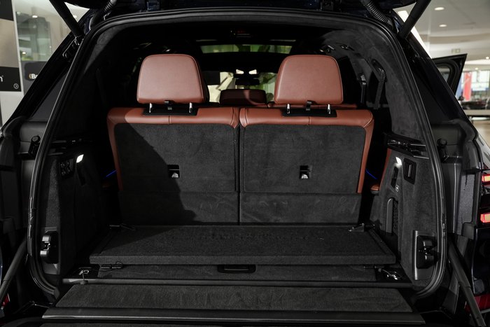 2024 BMW X7 M60i
