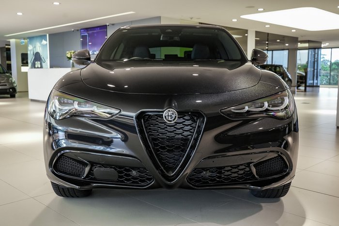 2023 Alfa Romeo Stelvio Veloce