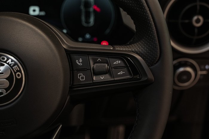 2023 Alfa Romeo Stelvio Veloce