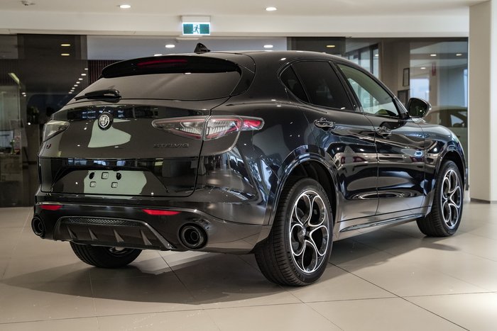 2023 Alfa Romeo Stelvio Veloce