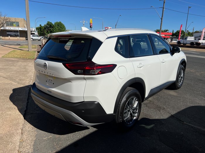 2025 NISSAN XTRAIL ST