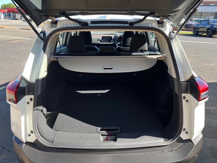 2025 NISSAN XTRAIL ST