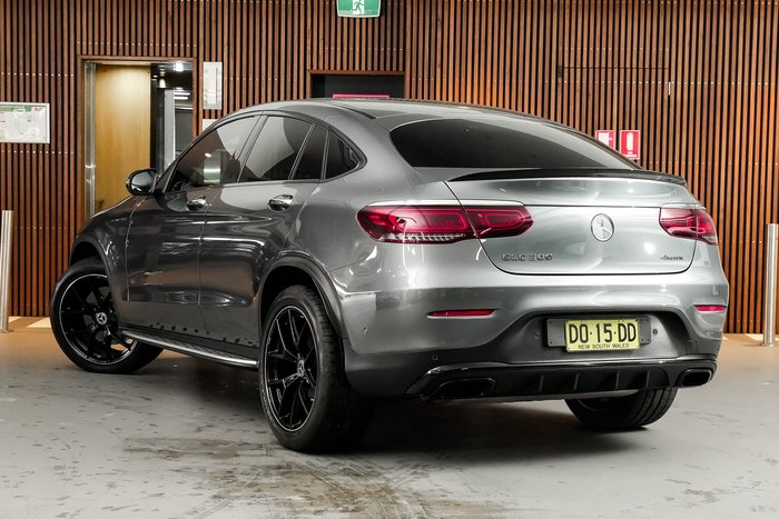 2023 Mercedes-Benz GLC-Class GLC300