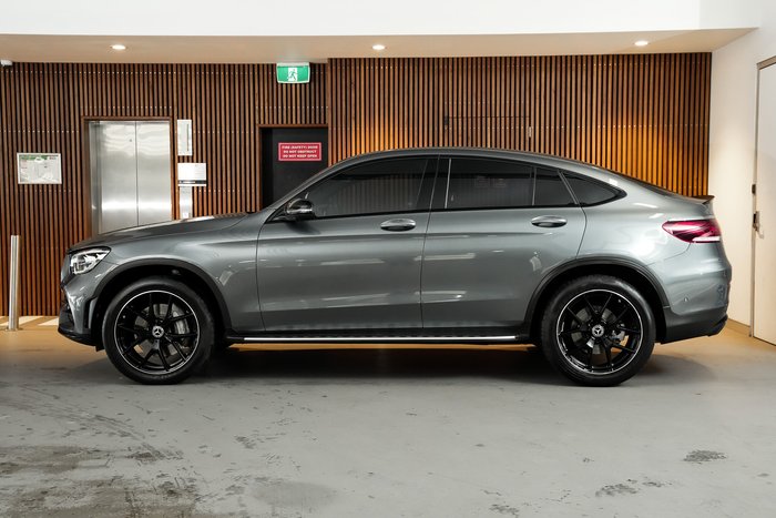 2023 Mercedes-Benz GLC-Class GLC300