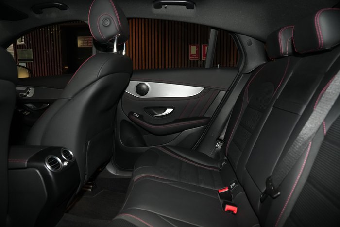2023 Mercedes-Benz GLC-Class GLC300