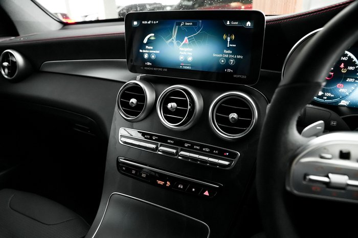 2023 Mercedes-Benz GLC-Class GLC300