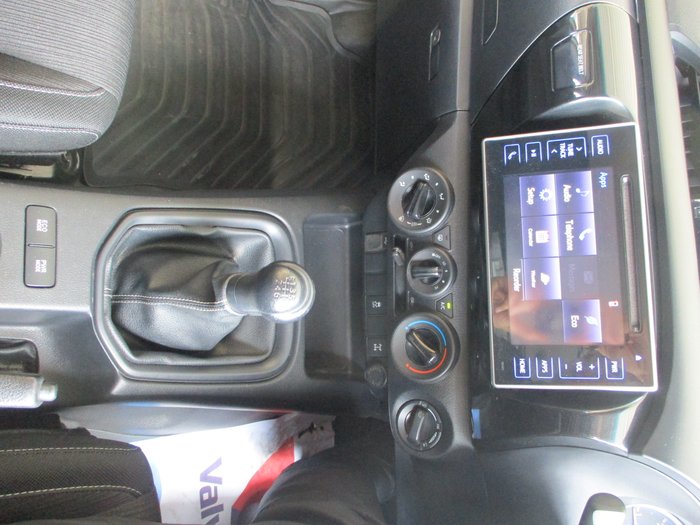 2018 Toyota Hilux SR GUN126R White