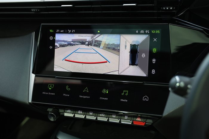 2025 PEUGEOT 308 GT HYBRID