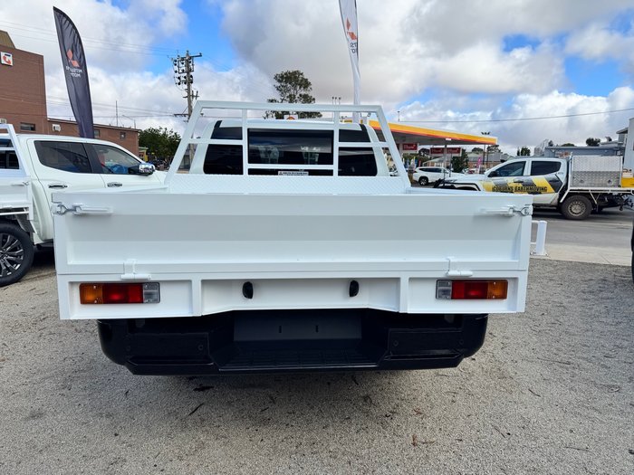2026 MITSUBISHI Triton GLX+