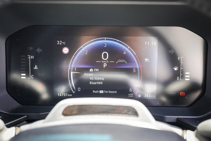 2025 Toyota PRADO GXL