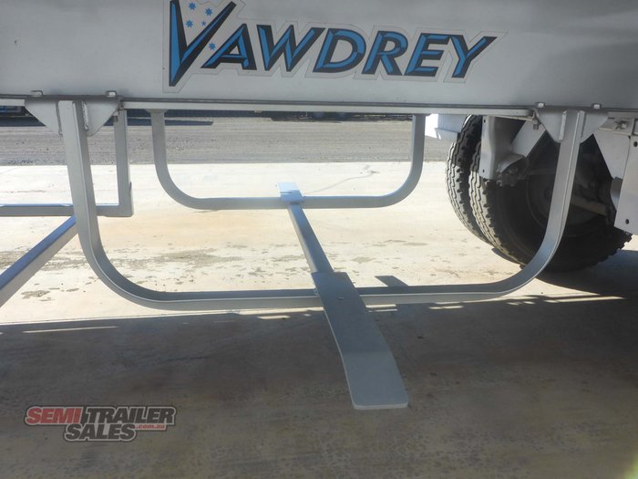 2016 Vawdrey 22 Pallet Flat Top