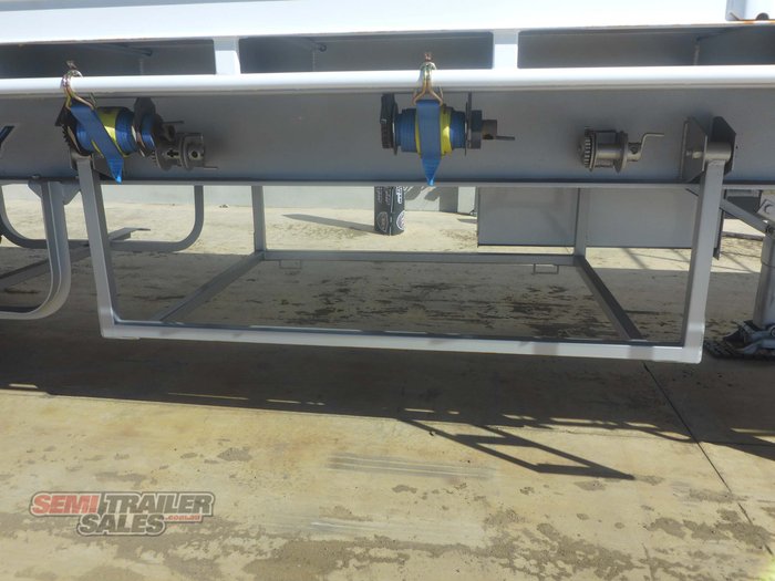 2016 Vawdrey 22 Pallet Flat Top