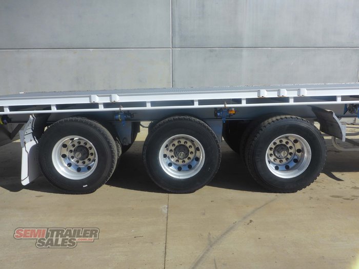 2016 Vawdrey 22 Pallet Flat Top
