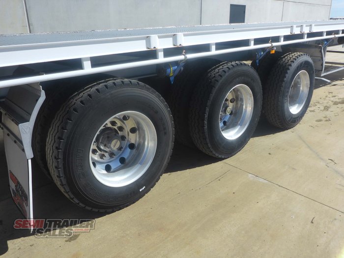 2016 Vawdrey 22 Pallet Flat Top
