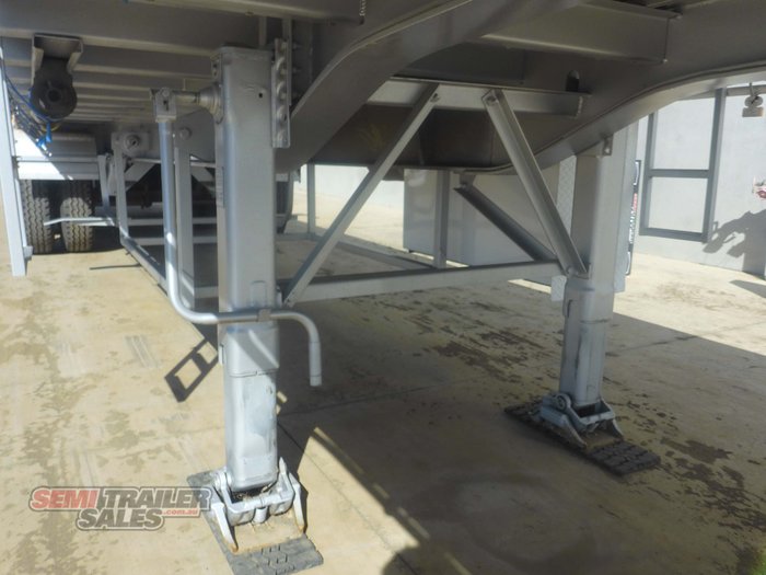 2016 Vawdrey 22 Pallet Flat Top