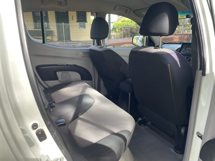 2012 Mitsubishi Triton