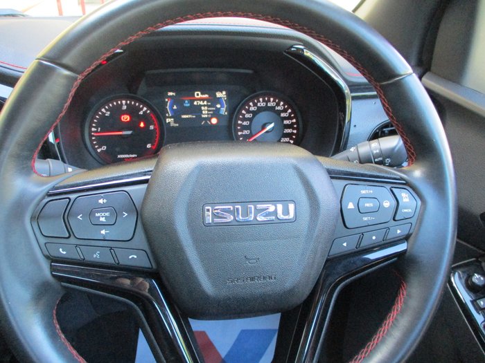 2023 Isuzu D-MAX X-TERRAIN MY23 White