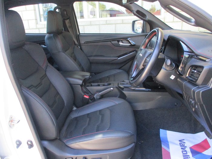 2023 Isuzu D-MAX X-TERRAIN MY23 White