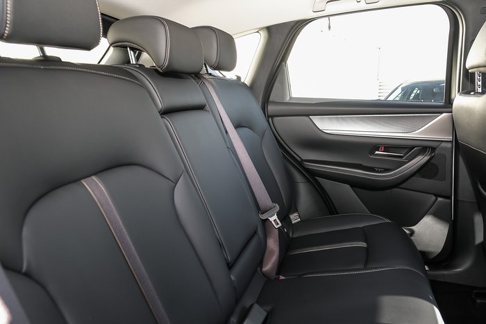 2025 Mazda CX-60 G25 Evolve