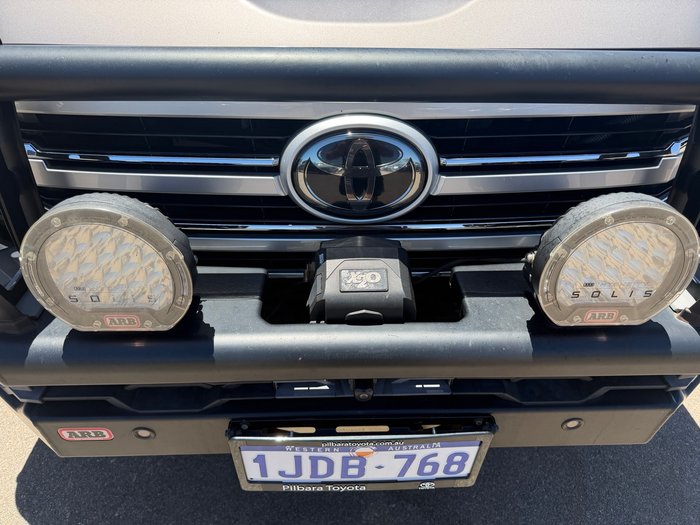 2022 Toyota LANDCRUISER VX