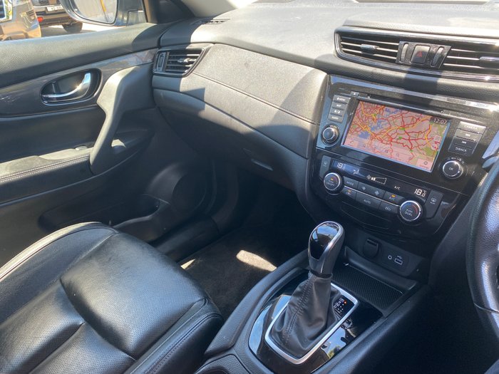 2021 Nissan X-TRAIL ST-L