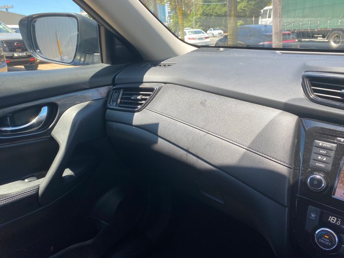 2021 Nissan X-TRAIL ST-L