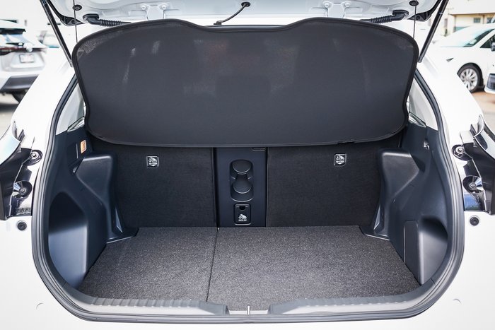 2025 Toyota Yaris Cross Hybrid GXL