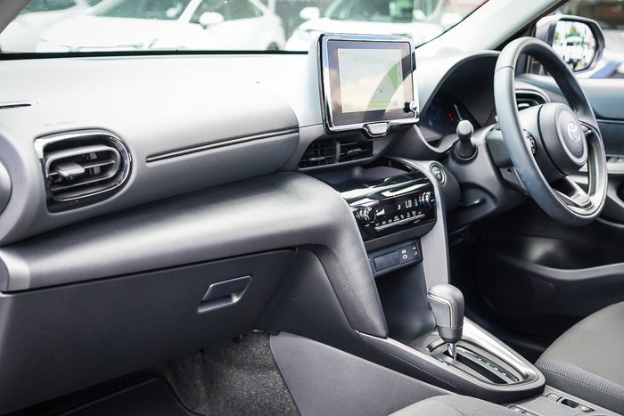 2025 Toyota Yaris Cross Hybrid GXL