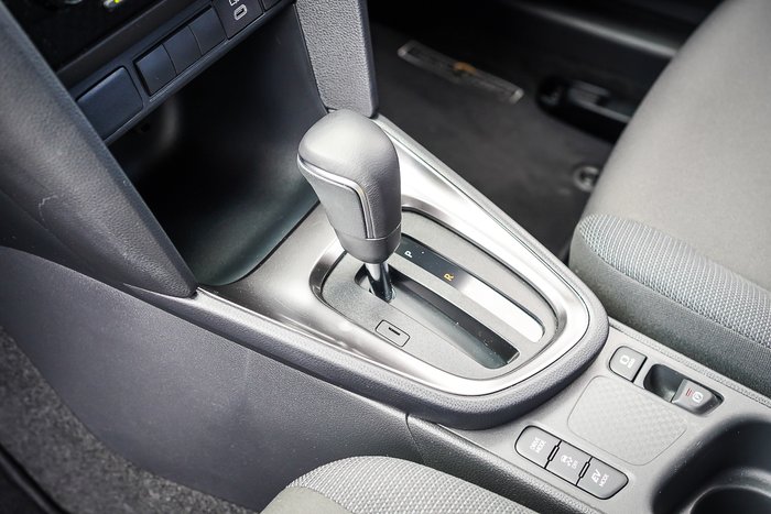 2025 Toyota Yaris Cross Hybrid GXL