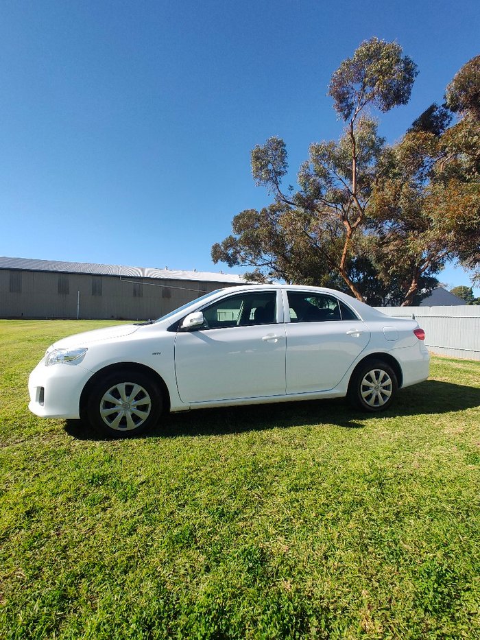 2013 Toyota Corolla Ascent