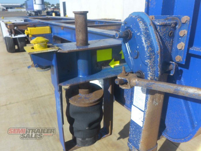 2002 Barker 40FT Dropdeck Skel Road Train Lead