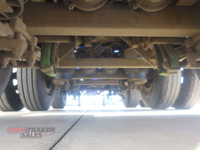 2002 Barker 40FT Dropdeck Skel Road Train Lead