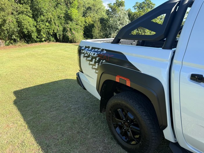 2026 NISSAN NAVARA PRO-X