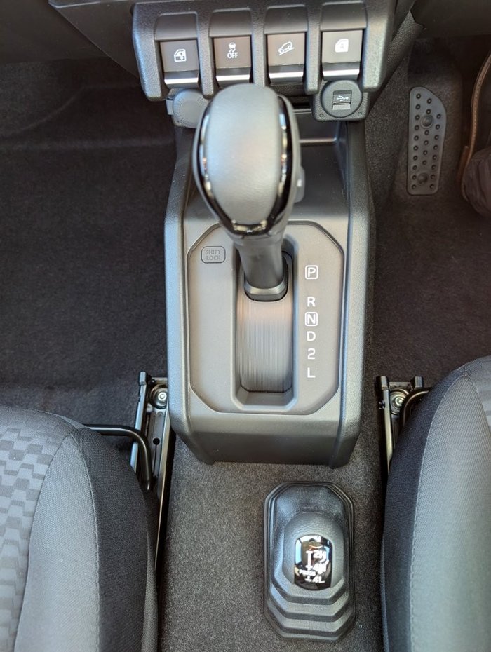 2025 SUZUKI JIMNY GLX MY26